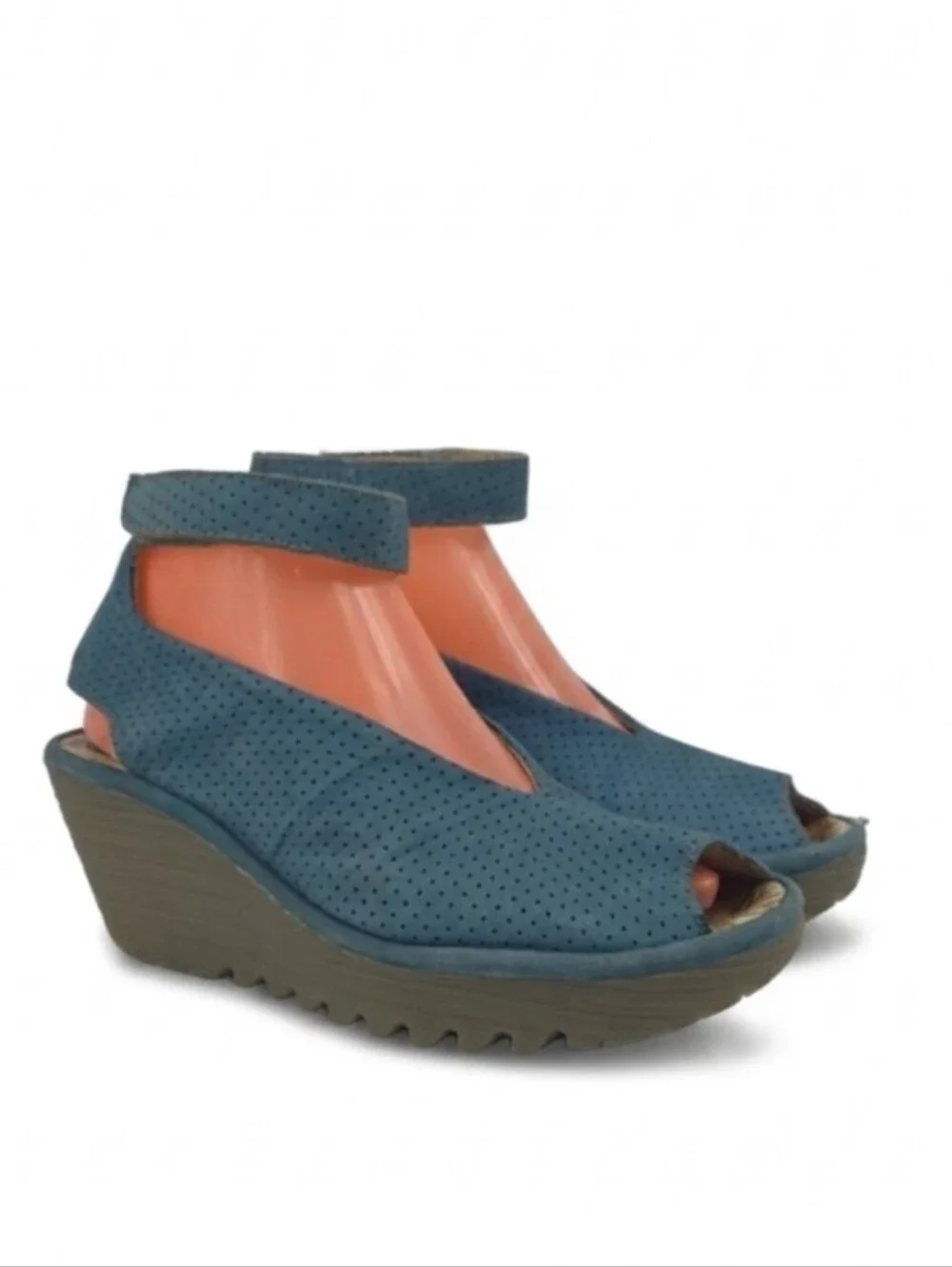 Fly London Yala Perfored Leather Women's Wedge Size EU 38 - US 7.5